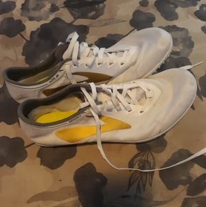 Brooks Wire 5 Unisex Track Spikes